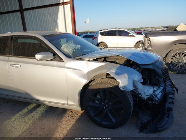 44709298 :رقم المزاد ، 2C3CCABG4PH589973 vin ، 2023 Chrysler 300 300s مزاد بيع