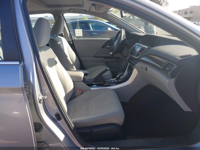 1HGCR2F72HA244632 Honda ACCORD EX
