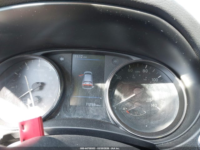 2021 Nissan Rogue Sport Sl Awd Xtronic Cvt მანქანა იყიდება აუქციონზე, vin: JN1BJ1CW7MW423952, აუქციონის ნომერი: 44709303