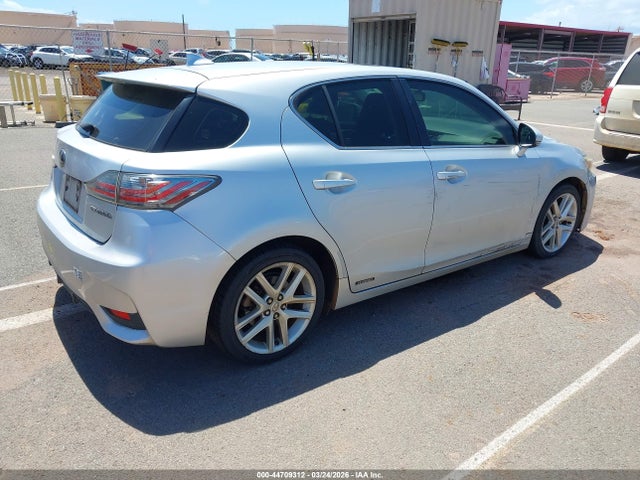 44709312 :رقم المزاد ، JTHKD5BHXF2228838 vin ، 2015 Lexus Ct 200h مزاد بيع