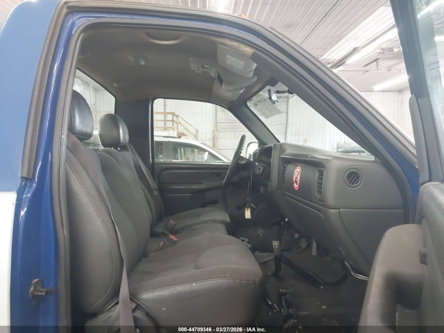Продажа на аукционе авто 2004 Gmc Sierra 2500hd Work Truck, vin: 1GTHK24U44E145315, номер лота: 44709346