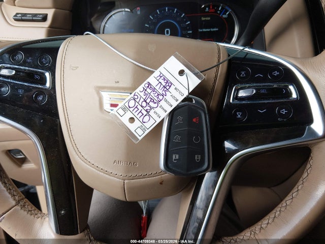 44709348 :رقم المزاد ، 1GYS3DKJ5KR210440 vin ، 2019 Cadillac Escalade Platinum مزاد بيع