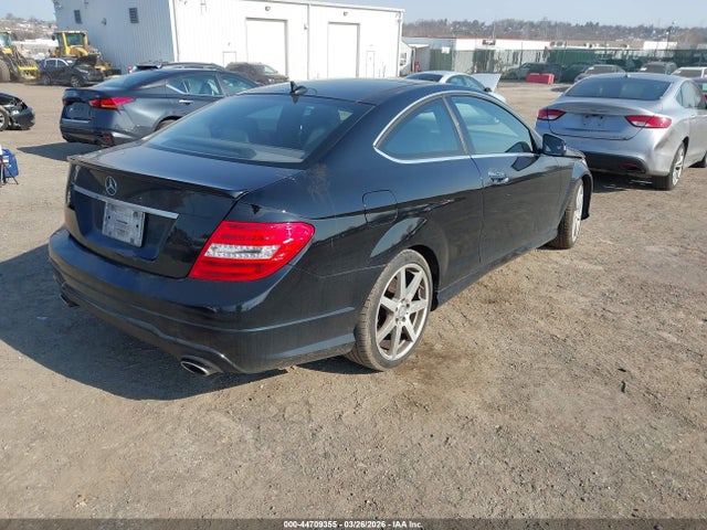 2013 MERCEDES-BENZ C 350 WDDGJ8JB4DG068363 Photo 3