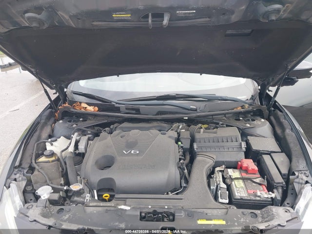 Продажа на аукционе авто 2017 Nissan Maxima 3.5 Platinum, vin: 1N4AA6AP7HC421830, номер лота: 44709386