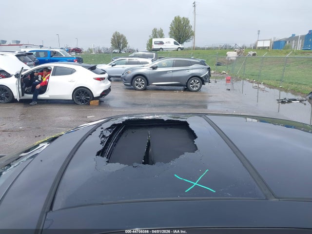 Продажа на аукционе авто 2017 Nissan Maxima 3.5 Platinum, vin: 1N4AA6AP7HC421830, номер лота: 44709386