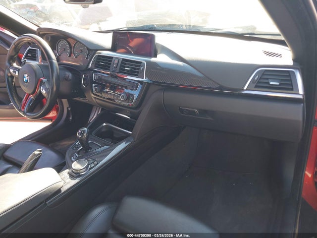 2017 BMW M4 WBS3U9C51HP970710 Photo 4