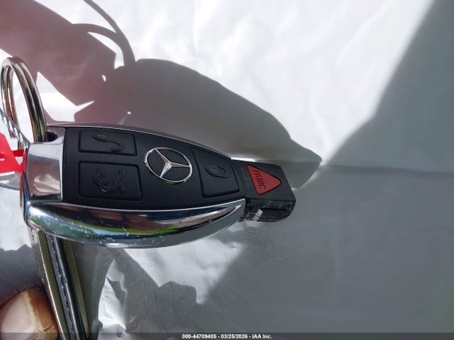 2012 Mercedes-benz E 350 მანქანა იყიდება აუქციონზე, vin: WDDKJ5KB2CF143041, აუქციონის ნომერი: 44709405
