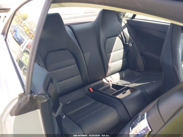 2012 Mercedes-benz E 350 მანქანა იყიდება აუქციონზე, vin: WDDKJ5KB2CF143041, აუქციონის ნომერი: 44709405