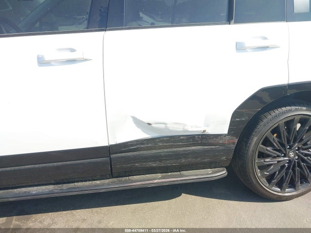 2024 Hyundai Santa Fe Calligraphy მანქანა იყიდება აუქციონზე, vin: 5NMP5DGL3RH055692, აუქციონის ნომერი: 44709411