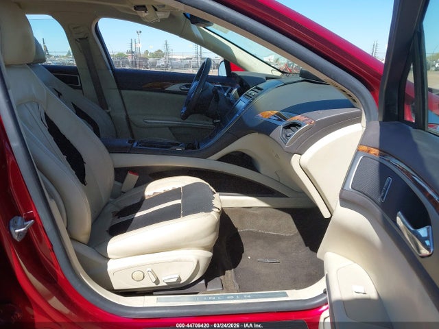 3LN6L2LU4ER805479 Lincoln MKZ HYBRID