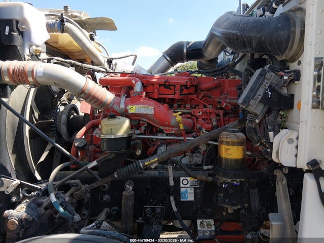 44709424 :رقم المزاد ، 1XPXD79X5FD269123 vin ، 2015 Peterbilt 389 مزاد بيع