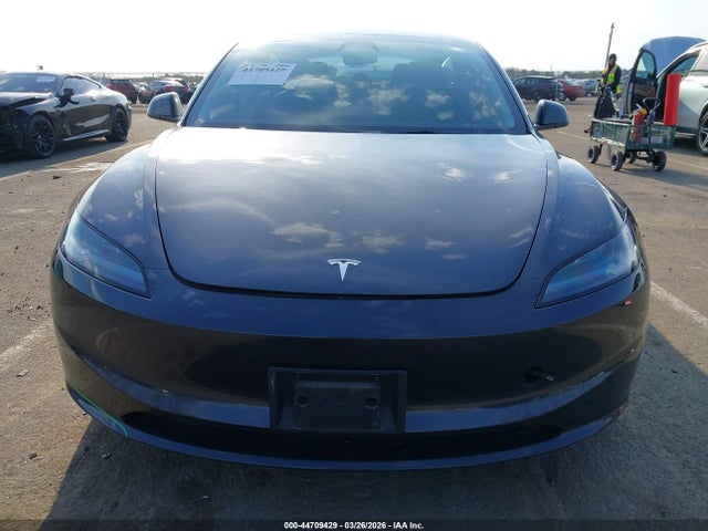 2024 Tesla Model 3 Long Range Dual Motor All-wheel Drive/rear-wheel Drive მანქანა იყიდება აუქციონზე, vin: 5YJ3E1EA2RF772746, აუქციონის ნომერი: 44709429