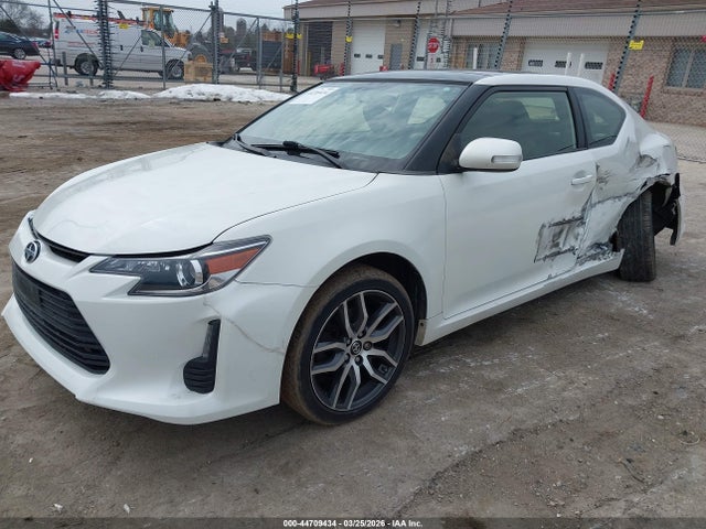 44709434 :رقم المزاد ، JTKJF5C7XGJ018561 vin ، 2016 Scion Tc مزاد بيع