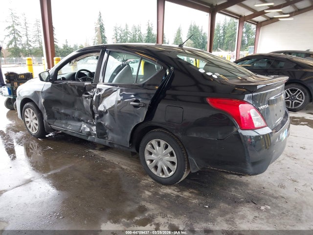 2017 NISSAN VERSA 3N1CN7AP1HL869632 Photo 2