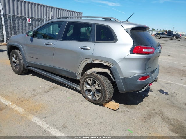 2015 JEEP CHEROKEE 1C4PJMBS9FW674056 Photo 2