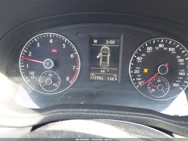 44709467 :رقم المزاد ، 1VWBP7A33CC049666 vin ، 2012 Volkswagen Passat 2.5l Se مزاد بيع