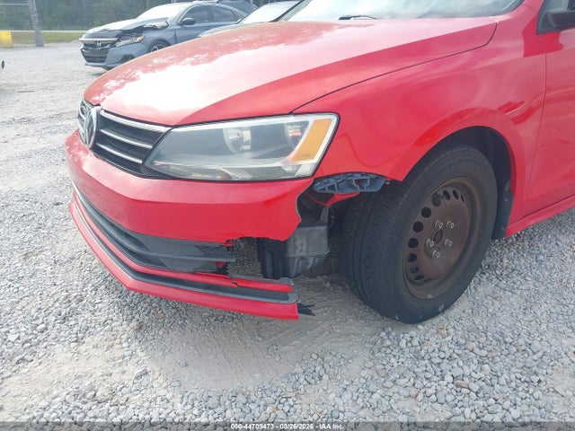 3VW2K7AJ8FM284869 Volkswagen Jetta 2.0l S