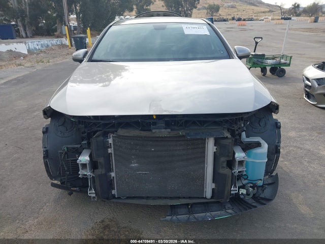 2019 Mercedes-benz A 220 მანქანა იყიდება აუქციონზე, vin: WDD3G4EB0KW021060, აუქციონის ნომერი: 44709491