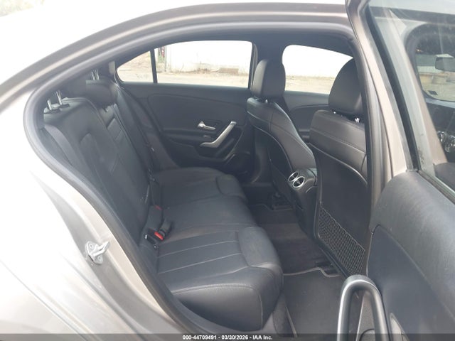 2019 Mercedes-benz A 220 მანქანა იყიდება აუქციონზე, vin: WDD3G4EB0KW021060, აუქციონის ნომერი: 44709491