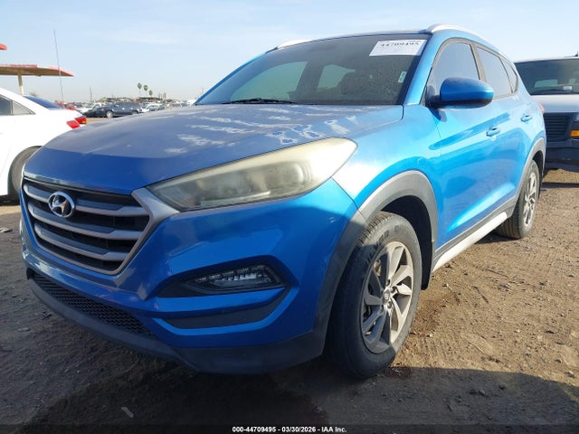 Hyundai TUCSON SEL 2018 KM8J33A49JU610726 Image 2