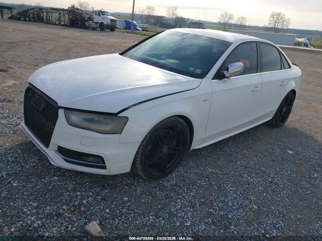 2013 AUDI S4 WAUKGAFL2DA066638 Photo 1