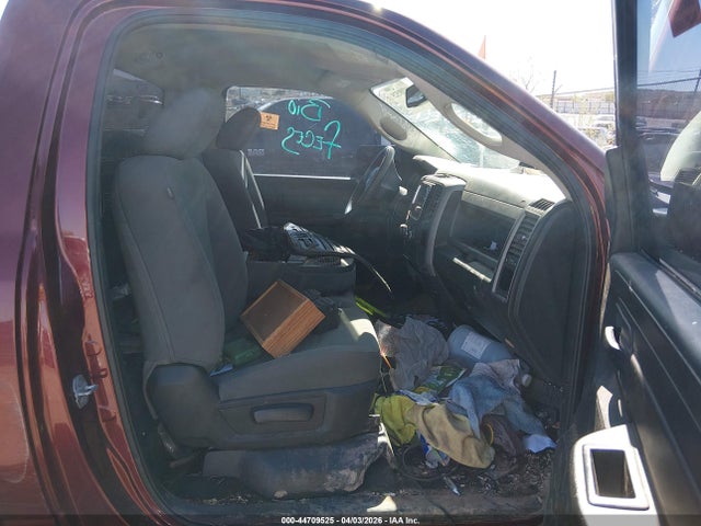 44709525 :رقم المزاد ، 3C6JR7AGXJG228154 vin ، 2018 Ram 1500 Tradesman  4x4 6'4 Box مزاد بيع