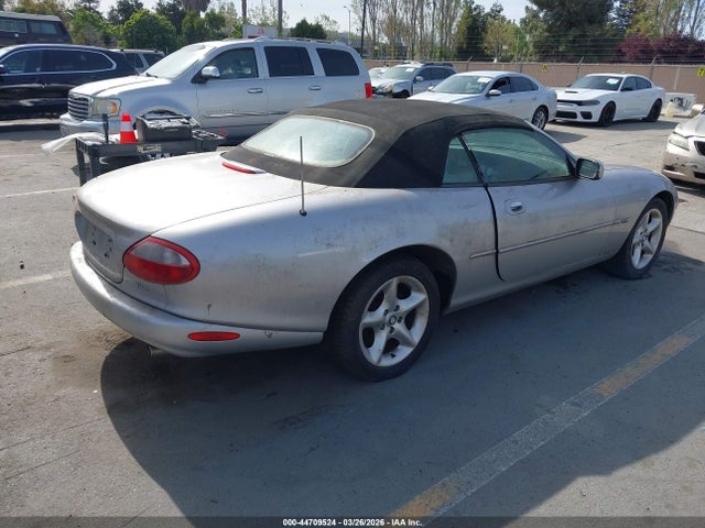 2000 JAGUAR XK8 SAJJA42C9YNA01764 Photo 3
