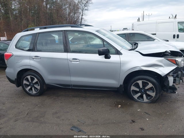 Продаж на аукціоні авто 2017 Subaru Forester 2.5i, vin: JF2SJABC7HH468342, номер лоту: 44709542
