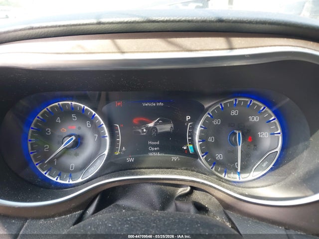 Auction sale of the 2017 Chrysler Pacifica Touring-l Plus, vin: 2C4RC1EG3HR538915, lot number: 44709546