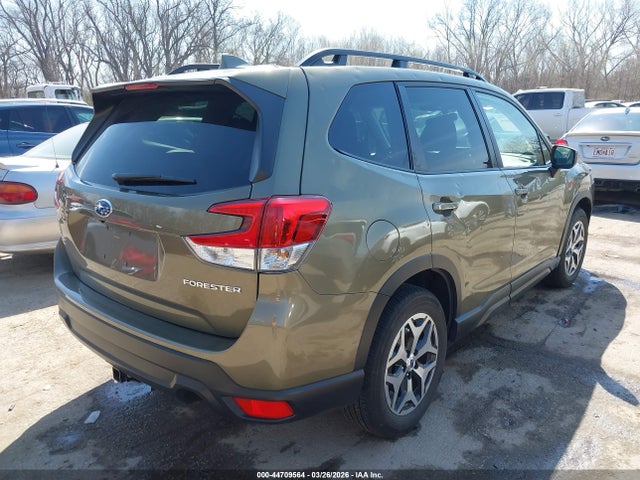 Продаж на аукціоні авто 2023 Subaru Forester Premium, vin: JF2SKAEC1PH516926, номер лоту: 44709564