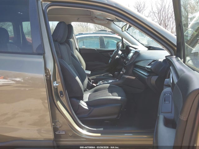 Продаж на аукціоні авто 2023 Subaru Forester Premium, vin: JF2SKAEC1PH516926, номер лоту: 44709564