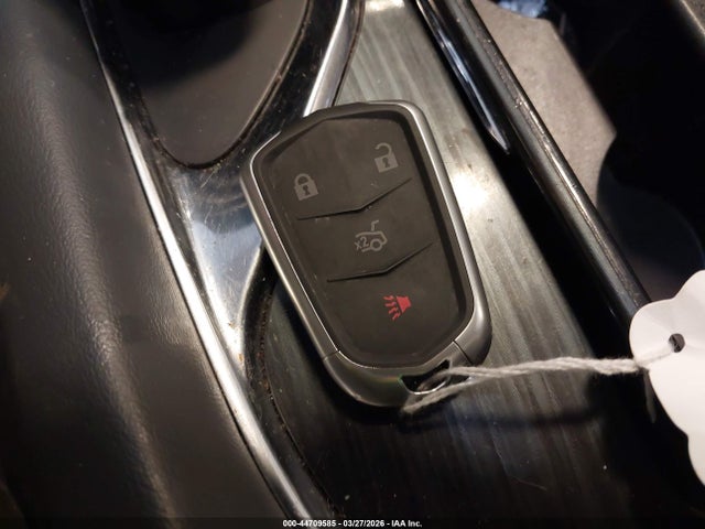 44709585 :رقم المزاد ، 5GAEVAKW2JJ202396 vin ، 2018 Buick Enclave Essence مزاد بيع