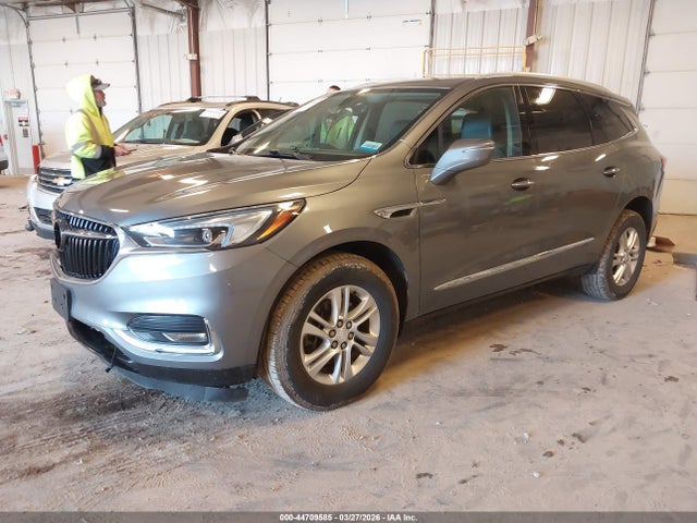 44709585 :رقم المزاد ، 5GAEVAKW2JJ202396 vin ، 2018 Buick Enclave Essence مزاد بيع
