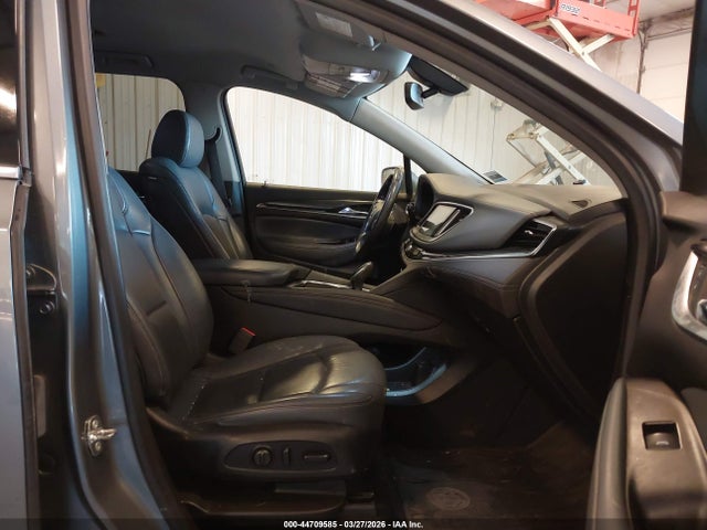 44709585 :رقم المزاد ، 5GAEVAKW2JJ202396 vin ، 2018 Buick Enclave Essence مزاد بيع