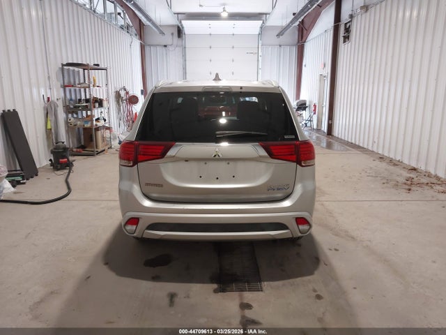 Продаж на аукціоні авто 2018 Mitsubishi Outlander Phev Gt/sel, vin: JA4J24A53JZ071751, номер лоту: 44709613