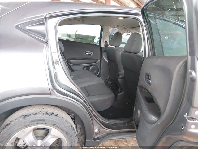 3CZRU5H38NM716554 Honda Hr-v 2wd Lx