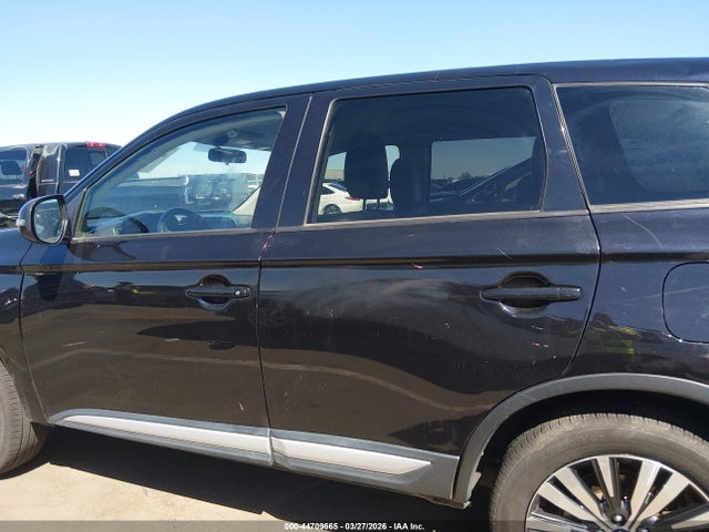 Продаж на аукціоні авто 2019 Mitsubishi Outlander Se, vin: JA4AZ3A37KZ045174, номер лоту: 44709665