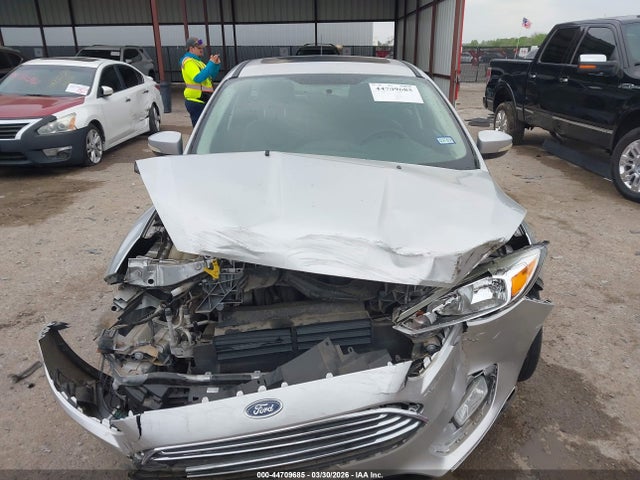 2017 Ford Focus Titanium მანქანა იყიდება აუქციონზე, vin: 1FADP3N21HL268239, აუქციონის ნომერი: 44709685