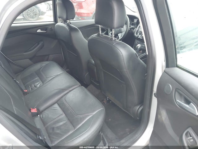 2017 Ford Focus Titanium მანქანა იყიდება აუქციონზე, vin: 1FADP3N21HL268239, აუქციონის ნომერი: 44709685
