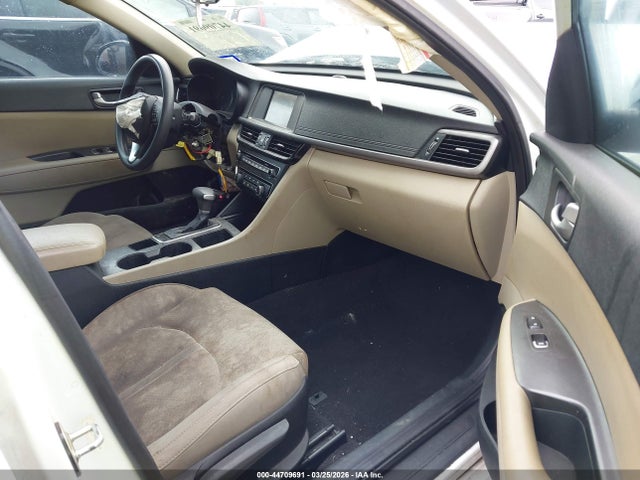 Продажа на аукционе авто 2017 Kia Optima Lx, vin: 5XXGT4L37HG168912, номер лота: 44709691