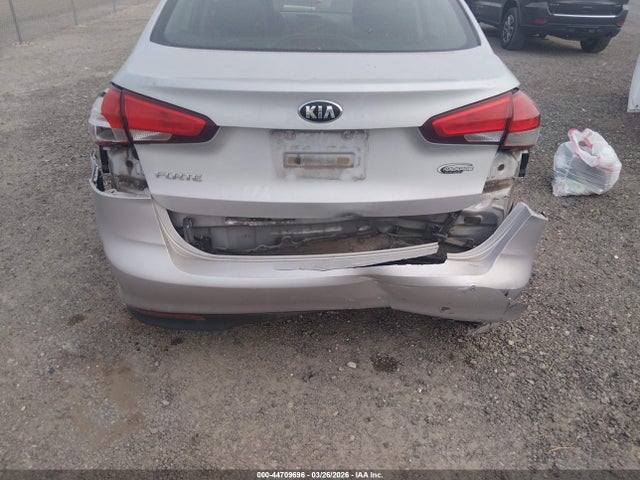 Aukcja sprzedaży 2017 Kia Forte Lx, vin: 3KPFK4A74HE115789, numer aukcji: 44709696