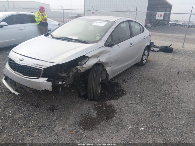 Aukcja sprzedaży 2017 Kia Forte Lx, vin: 3KPFK4A74HE115789, numer aukcji: 44709696