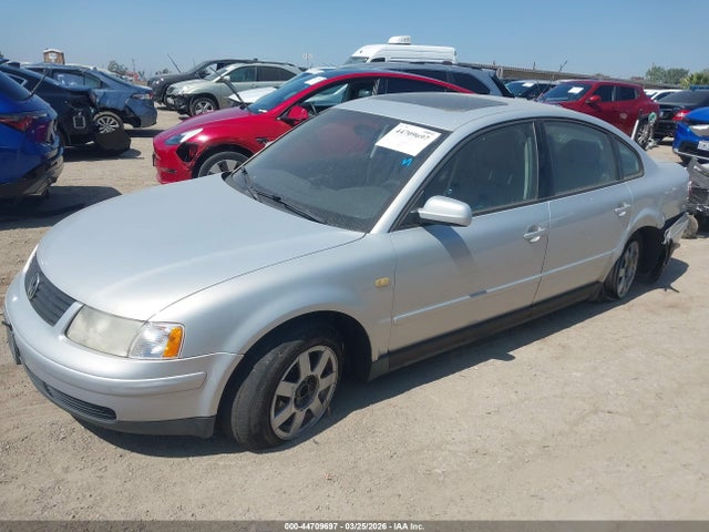 Aukcja sprzedaży 1999 Volkswagen Passat Gls, vin: WVWMA63B6XE246983, numer aukcji: 44709697