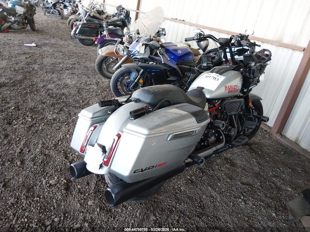 2025 HARLEY-DAVIDSON FLTRXSTSE 1HD1TL815SB955523 Photo 3