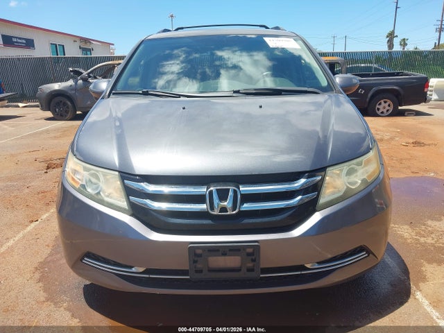 44709705 :رقم المزاد ، 5FNRL5H40EB111014 vin ، 2014 Honda Odyssey Ex مزاد بيع