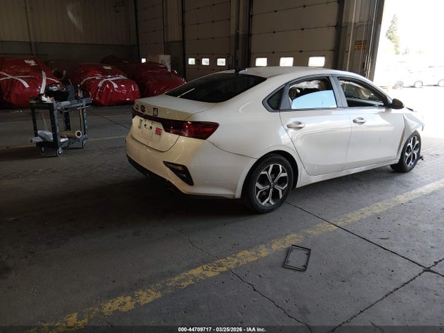 3KPF24AD2KE116002 KIA Forte Lxs