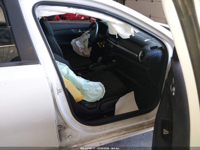 KIA Forte Lxs 2019 3KPF24AD2KE116002 Image 5