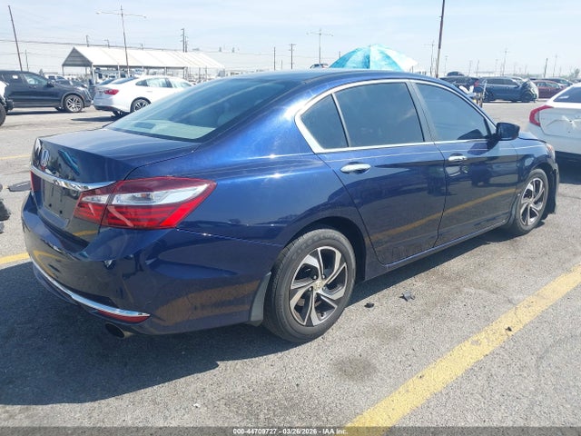 44709727 :رقم المزاد ، 1HGCR2F36HA085885 vin ، 2017 Honda Accord Lx مزاد بيع