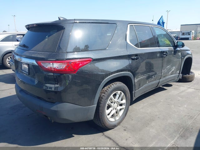 1GNERFKW1KJ276868 Chevrolet Traverse Ls