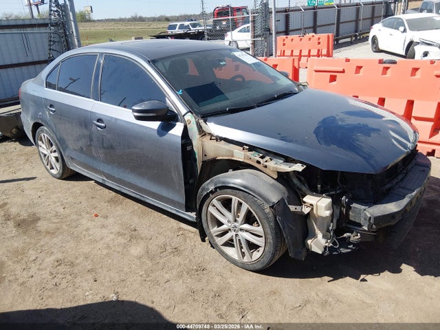 2015 VOLKSWAGEN JETTA 3VWLA7AJ9FM414908